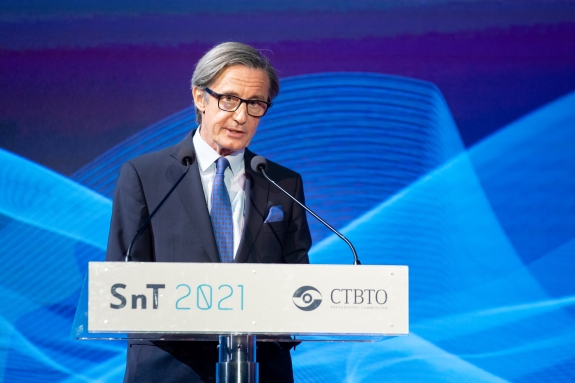 Peter Launsky-Tieffenthal, Secretary General of Austria’s Foreign Ministry.